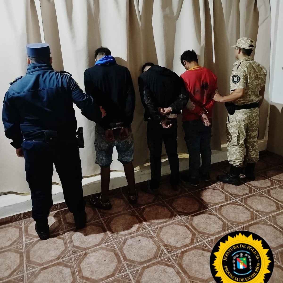 Tres detenidos en Bovril por abigeato en flagrancia